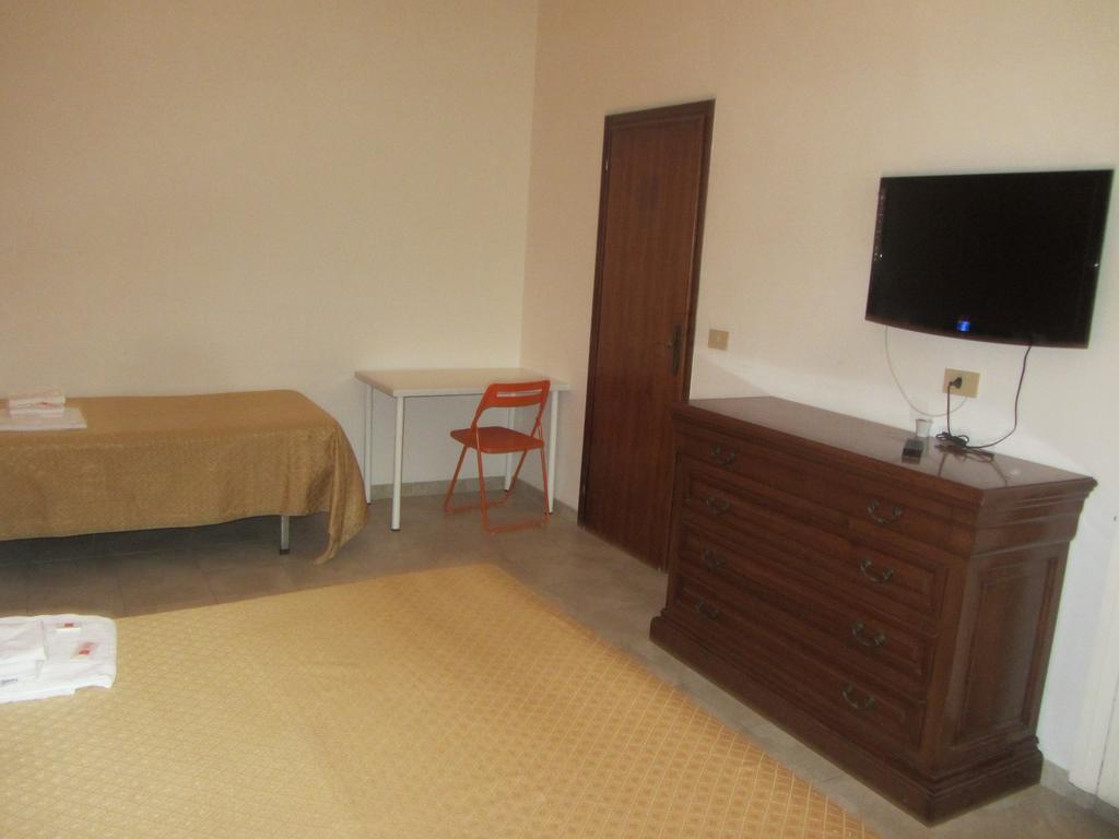 Hotel Mirafiori Lido di Camaiore Værelse billede